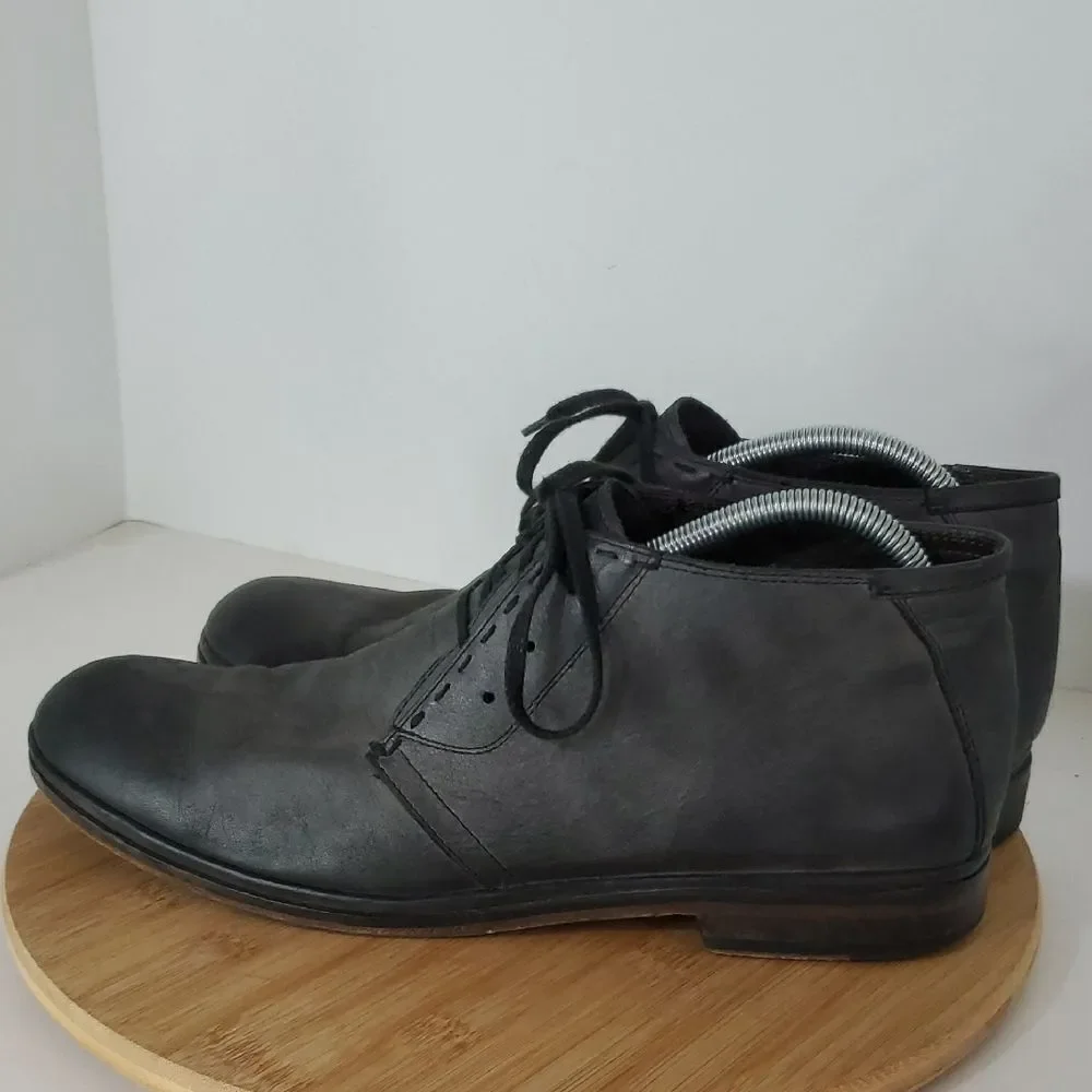 John Varvatos Black Leather Chukka Boots Men's Size 10.5